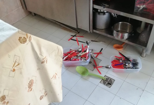 Ladri in azione nella sede dell’associazione Le Radici