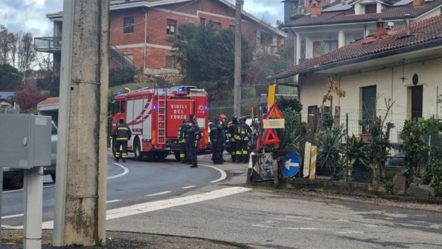 Malfunzionamento alla canna fumaria, intervengono i Vigili del fuoco