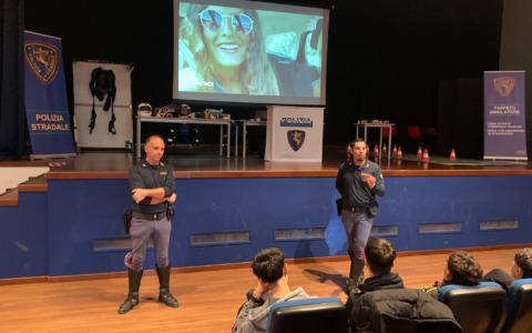 Morti sulle strade: gli studenti dell’Einstein a lezione di prevenzione