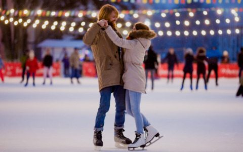 Dal 15 novembre apre la pista di pattinaggio sul ghiaccio