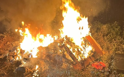 Incendi, rifiuti e buche: raccolta firme per sistemare via Canturina