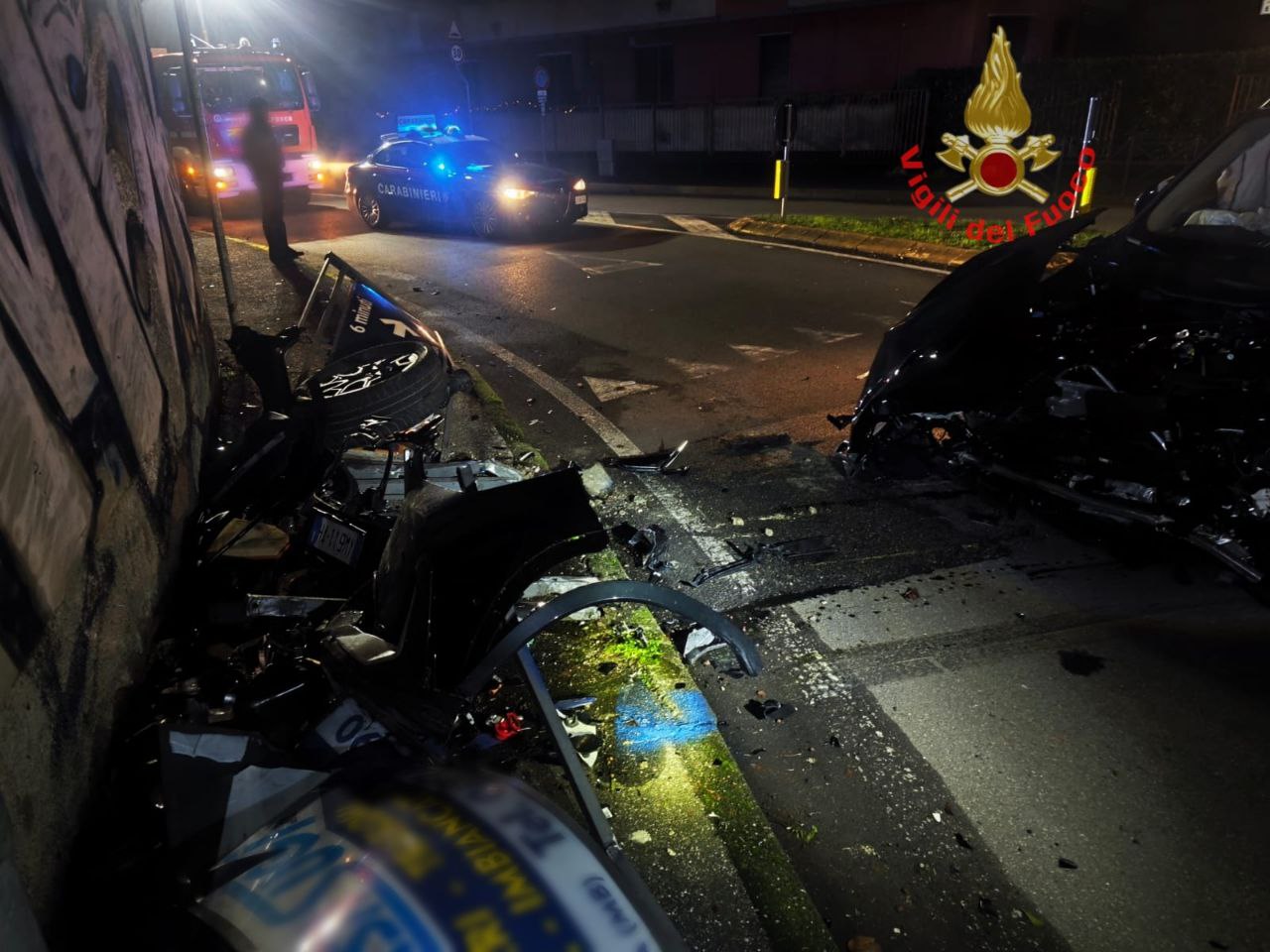 Finisce fuori strada con l’auto: grave 31enne