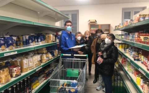 Rapporto Caritas: le nuove povertà parlano sempre più italiano