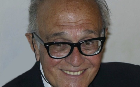 Una vita spesa per la cura dei bambini, addio al dottor Flaùto