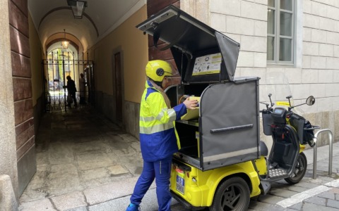 Poste Italiane potenzia il recapito