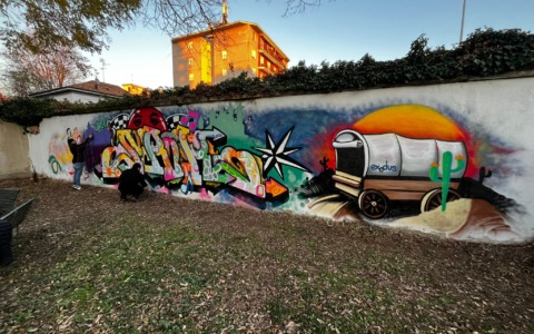 Inaugurato il murales “Generazioni a confronto”