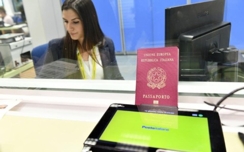 A Ornago record provinciale per le richieste di passaporto elettronico