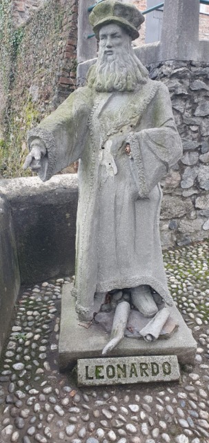 Statua Leonardo Cornate Rocchetta vandalizzata