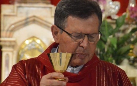 Tregasio piange don Gianni Casiraghi