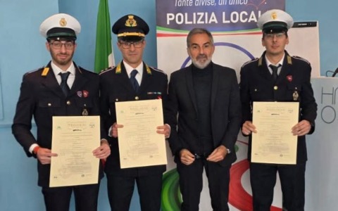 Medaglia d’argento agli operatori di Polizia Locale