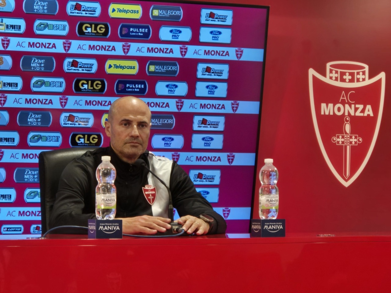 Monza – Frosinone, Izzo chiede di non giocare. Mister Paolo Bianco: “Nessuno è indispensabile”