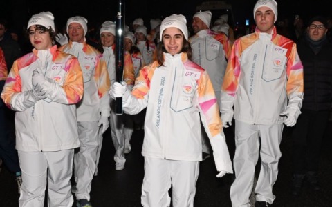 Fiaccola olimpica, pista da sci e mascotte: a Monza arrivano le Olimpiadi