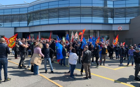 Caso StMicroelectronics, Fiom Cigl: “Servono atti concreti”