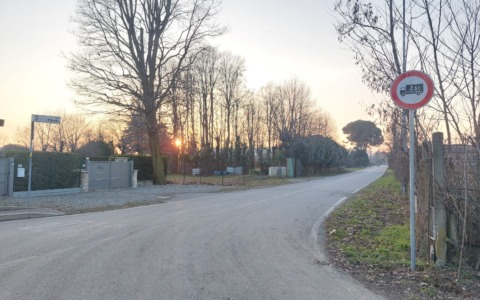 Comparto di via Po, il Comune «chiude la strada»  ai camion