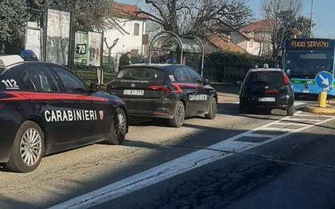 In fuga sul bus dopo la rapina: arrestato