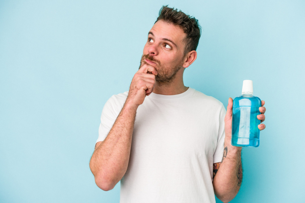 Collutori: come scegliere davvero quello giusto secondo i dentisti del Centro Medico Brianza