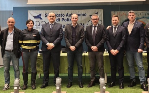 La sicurezza al primo posto, convegno di educazione stradale con 200 studenti