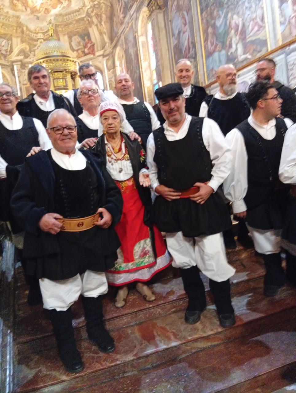 Messa cantata in sardo al Duomo di Monza