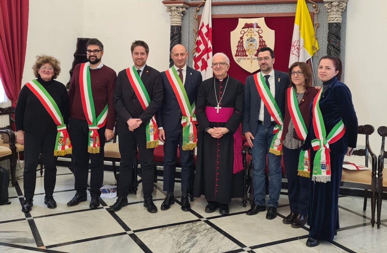 “Non chiedono compassione, ma ascolto”: il racconto dei sindaci lombardi in visita in Terra Santa