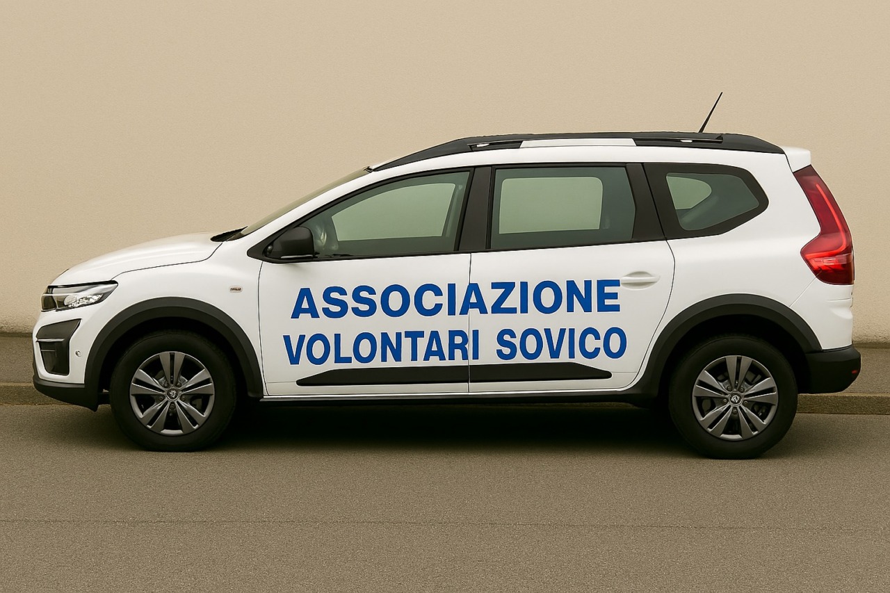 Una nuova auto per l’Associazione Volontari Sovico