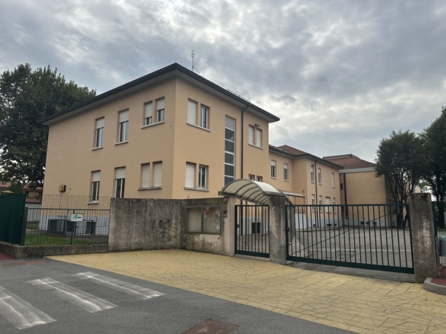 Fuga di gas a scuola: studenti evacuati e istituto chiuso per un giorno