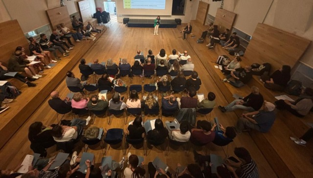 “Oltre il sipario”, rassegna teatrale in Villa Tittoni