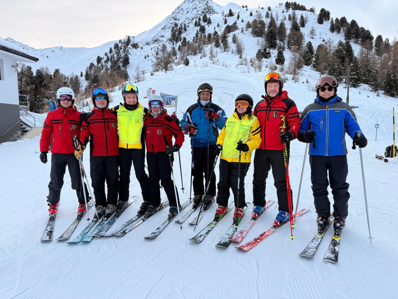 Sugli sci da non vedente, grazie all’associazione