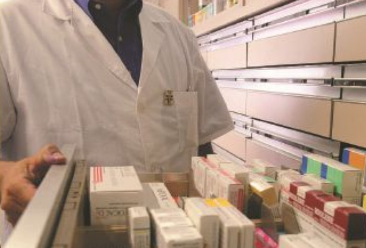 Le farmacie comunali di Monza continueranno a vendere farmaci israeliani