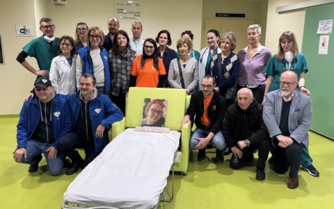 Il sogno di Camilla è realtà: donate 17  poltrone-letto alla Pediatria
