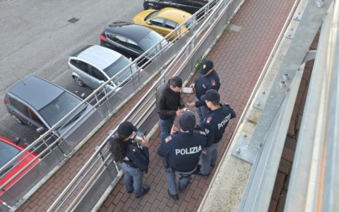 Maxi controllo nel Parco delle Groane: trovata droga nel bar di un locale