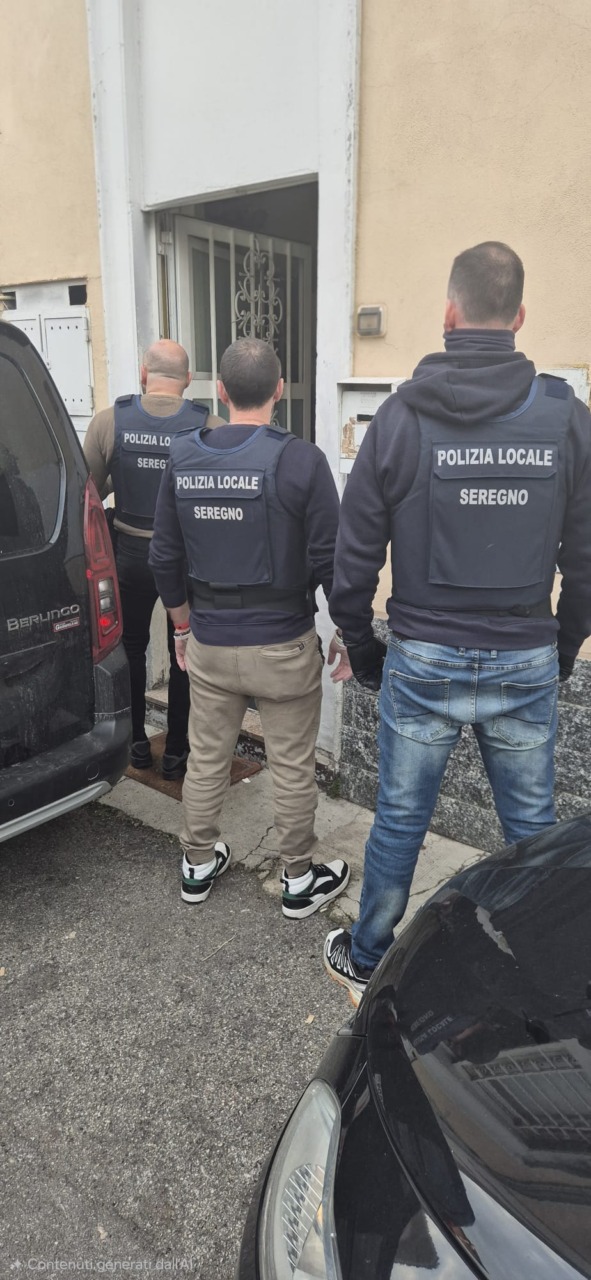 Via via sospetto in un appartamento: scatta il blitz della Polizia