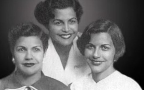 Il piazzale del mercato sud intitolato alle sorelle Mirabal