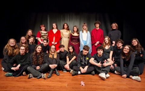 Per il Dantedì gli studenti portano in scena “Le donne della Commedia”