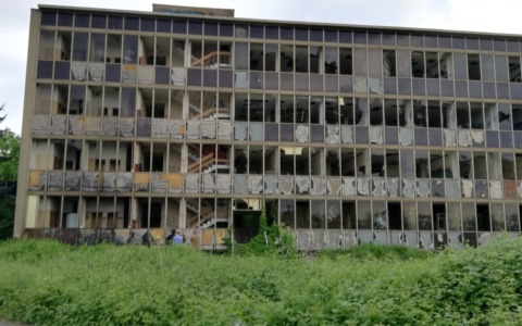 Ex Mellin, trovato un acquirente per l’ecomostro