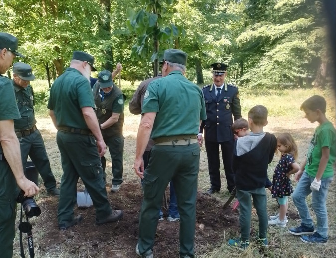 Rifiuti, tutela ambientale, controllo Parco e Villa: i numeri delle Gev