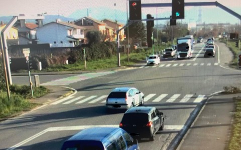 Staffelli e il Tapiro ai furbetti del “rosso”