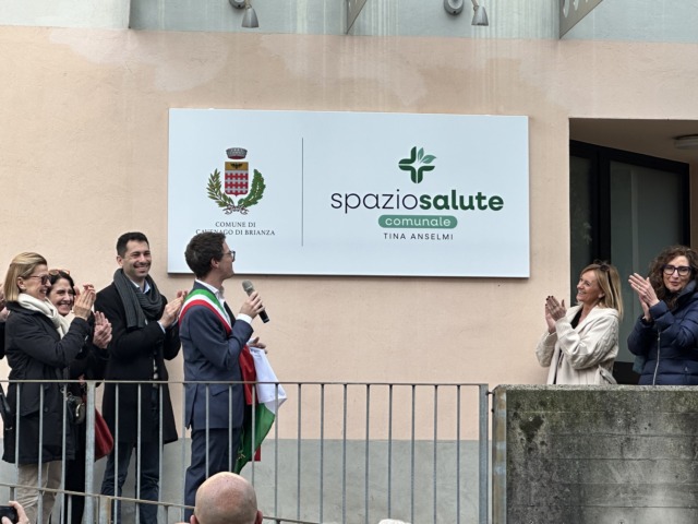 Dallo Spazio Salute alla panchina gialla, mattinata di inaugurazioni in paese