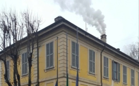 13 marzo: da San Pietro ad Arcore, quando la “fumata è bianca”