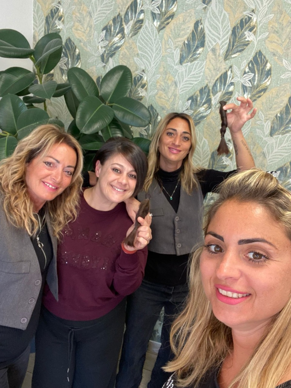 Vincenza super donatrice, oltre al plasma anche i capelli