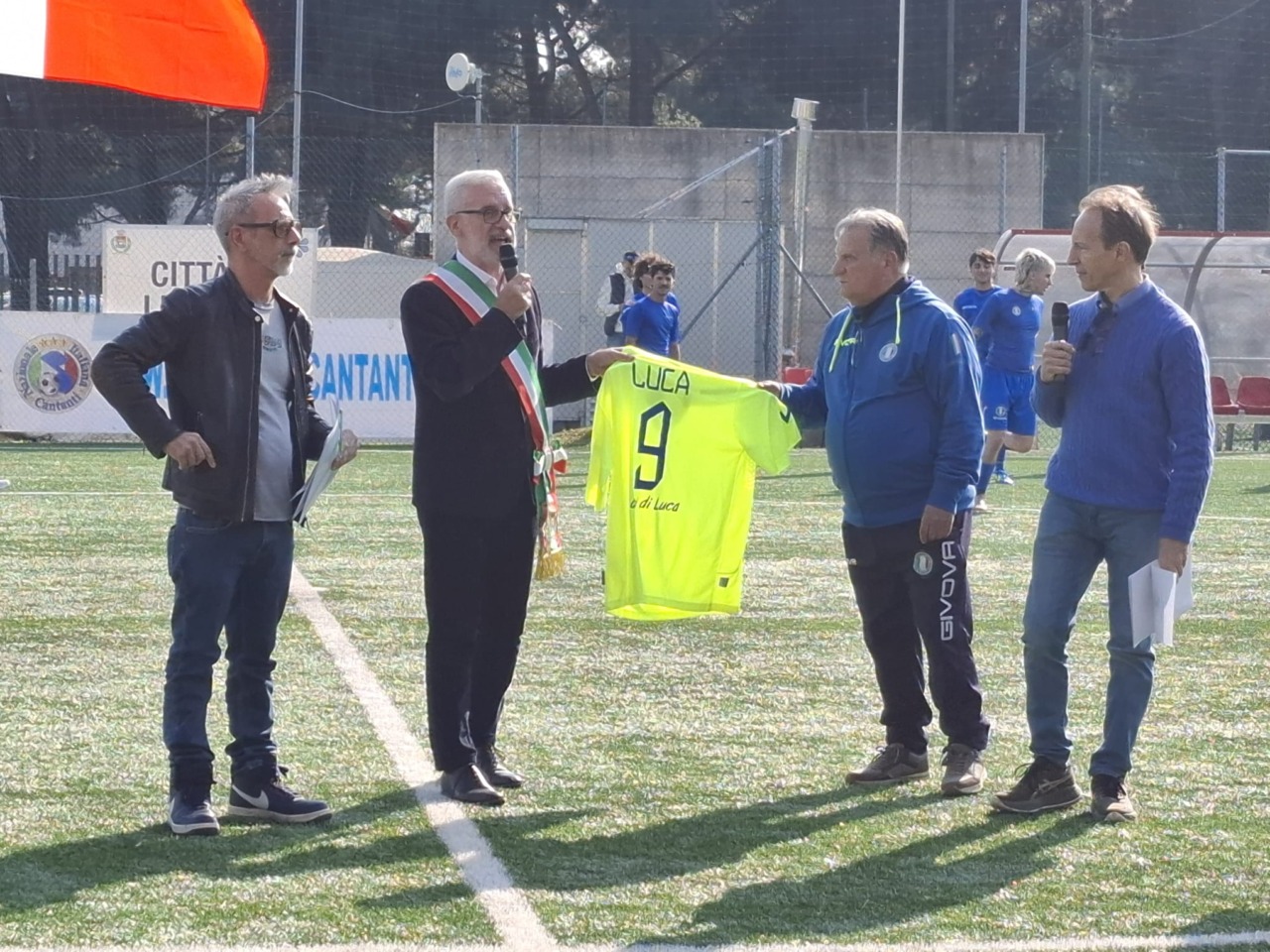 Sport e solidarietà, per ricordare Luca Attanasio in campo anche Sal Da Vinci