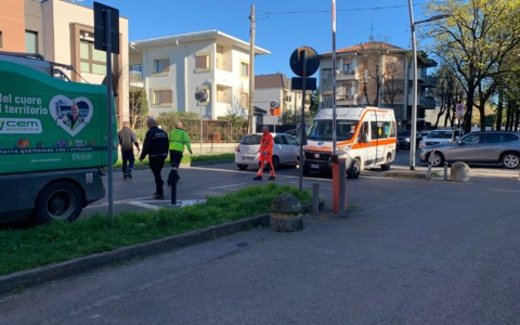 Scontro con un’auto, paura per un ciclista