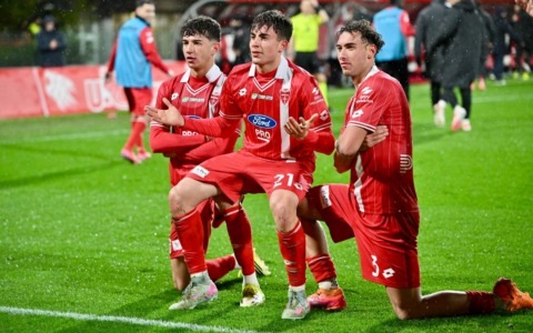 Un Monza gigantesco abbatte il Palermo: tre gol e tre punti pesantissimi all’U-Power Stadium