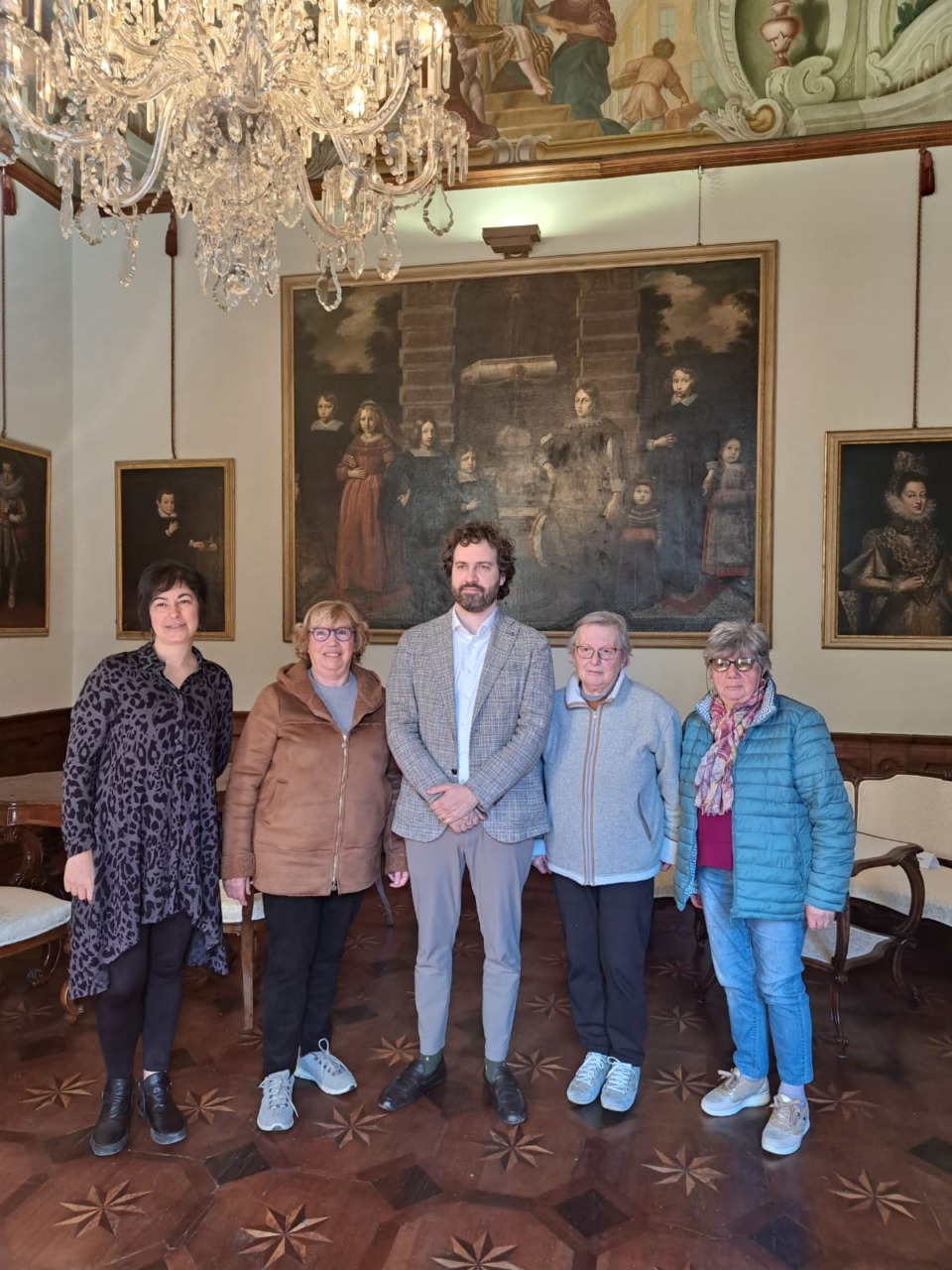 Riapre lo spazio di aggregazione per adulti