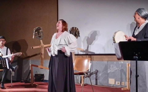 Sul palco la storia di Rosa Balistreri, una delle voci più forti e scomode del Novecento italiano