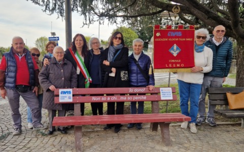 Lesmo, una panchina in ricordo di Silvano: 25 anni di dono nel volontariato in Avis