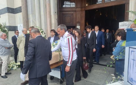 Monza dà l’addio al signor Colmar, il saluto con la Valanga azzurra