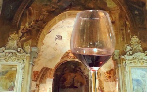 Tra storia e calici: In.con.tra il Vino trasforma il Monastero di Missaglia in un’esperienza sensoriale