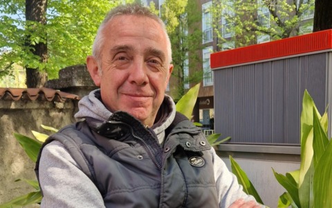 Dalla medaglia al Quirinale all’incidente che poteva costargli la vita: l’anima della Polstrada va in pensione