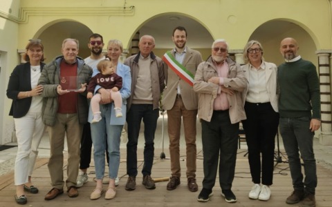 La città premia i suoi benemeriti: consegnati gli Aironi d’Oro