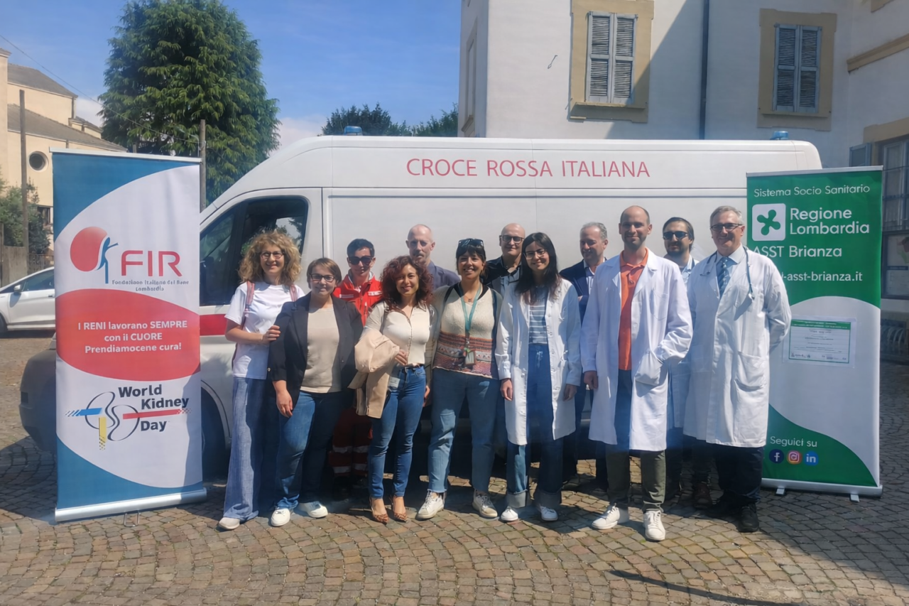 Medici dall’ospedale a Palazzo Rezzonico per la salute dei reni: in tanti allo screening gratuito